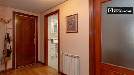 madrid, Community of Madrid 28032 - Photo 5