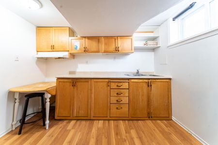 For Lease - 533 Browning Avenue, Alta Vista and Area, Ontario - Photo 4