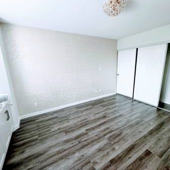 Elegant 4-Bedroom Townhouse for Rent in Prime Oakridge, Vancouver! - Photo 1