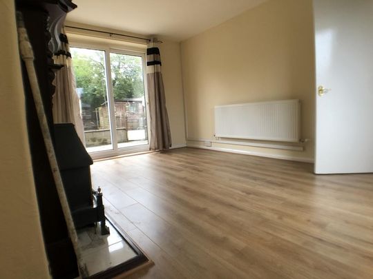 2 bedroom semi-detached house to rent - Photo 1