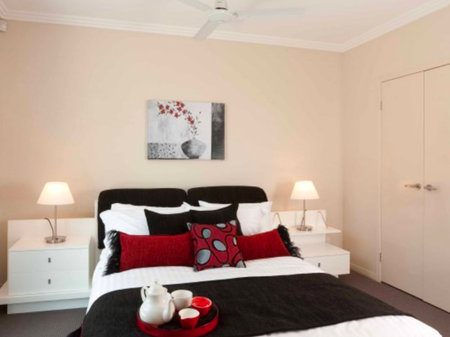 Unit 1, 7 Dolphin Avenue, Mermaid Beach, QLD - Photo 4