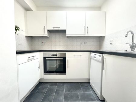 1 bedroom apartment to rent - Photo 5