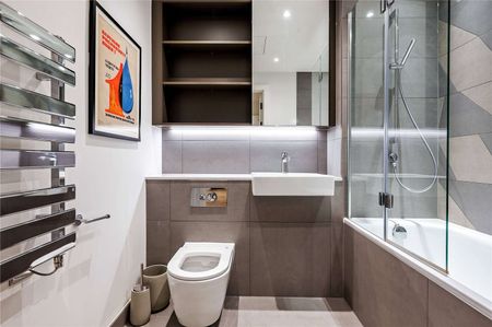 Three bedroom modern apartment near the City. - Photo 5