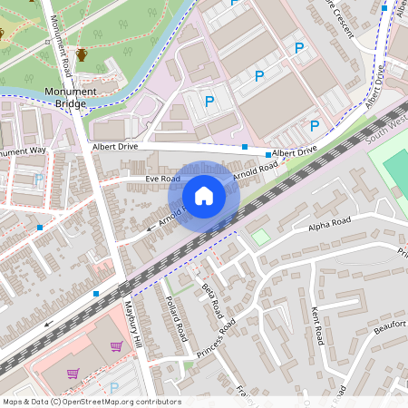 Arnold Road, Woking, GU21