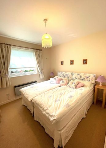 2 bedroom apartment to rent - Photo 4