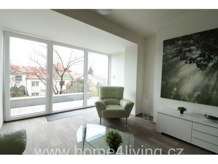 Pronájem bytu 2+kk 62 m2 - Fotografie 2