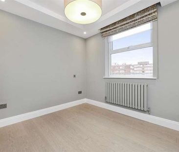 St. Johns Wood Park, London, NW8 - Photo 6