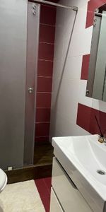 Garsoniera in zona Tractorul - Fotografie 4