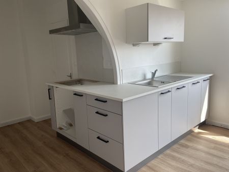 Location Appartement 2 pièces 38m² SENS 89100 - Photo 3