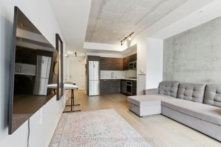 For Lease - 39 Brant Street Unit# 502, Toronto, Ontario - Photo 5