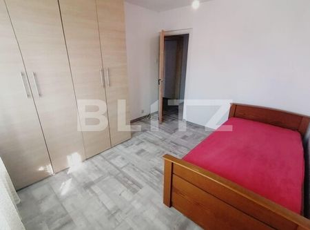 Apartament de 3 camere, 80mp, decomandat, zona Calea Bucuresti - Fotografie 5