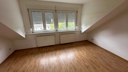 Großzügige, zentral gelegene Dachgeschosswohnung auf dem Heilsberg - Photo 5