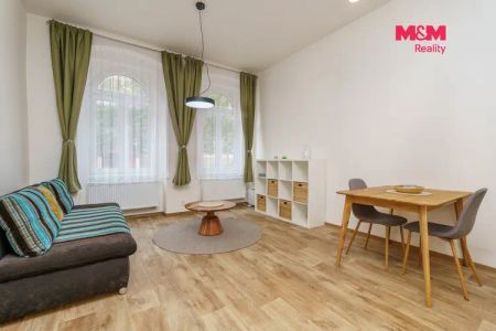 Pronájem bytu 2+kk, 49 m - Fotografie 2