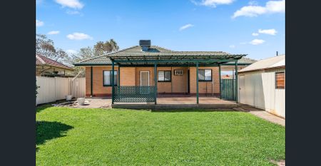 55 Suzanne Avenue, Morphett Vale, SA 5162 - Photo 4
