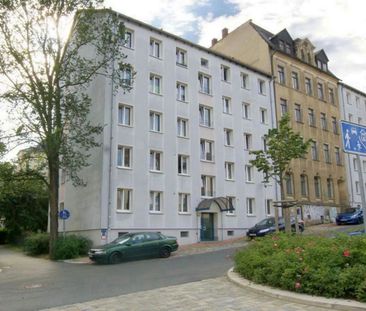 Helle 3-Zimmer-Wohnung mit Weitblick im 3. Obergeschoss - Photo 2