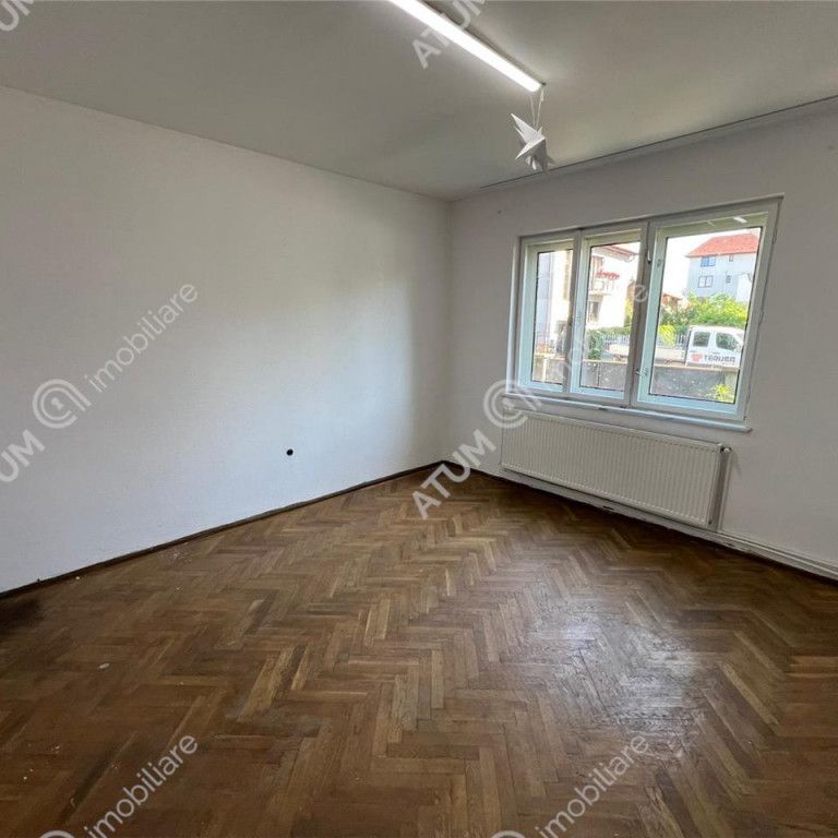 Casa individuala 3 camere garaj si teren 200 mp Calea Dumbra - Fotografie 1
