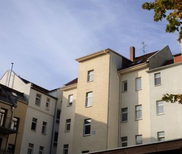 HELLE UND INDIVIDUELLE 2-Raum Whg. in Lindenau, Bad m. Fenster! - Foto 4