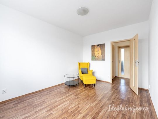 Pronájem bytu 2+1 61 m2 - Fotografie 1