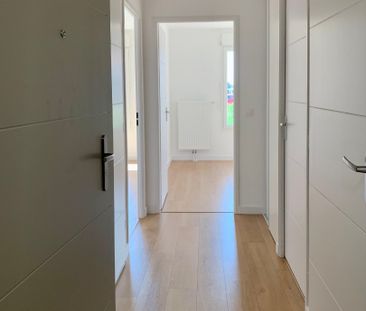 Location Appartement 3 pièces 61m² WATTIGNIES 59139 - Photo 5