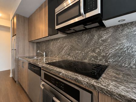 For Lease - 89 dunfield Avenue Unit# 1306, Toronto, Ontario - Photo 2