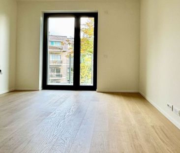 Appartement te huur in Ukkel voor € 1.450 met 1 slaapkamer - Photo 6