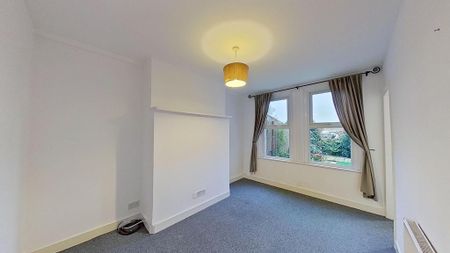 1 bedroom ground floor flat to rent - Photo 2