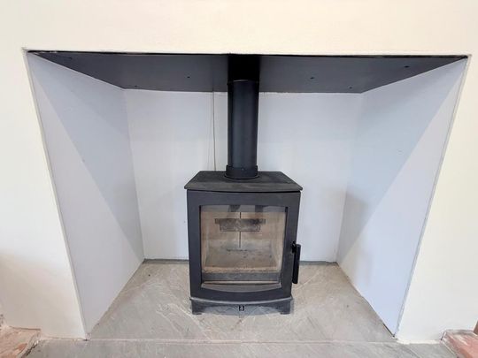 4 bedroom detached house to rent - Photo 1