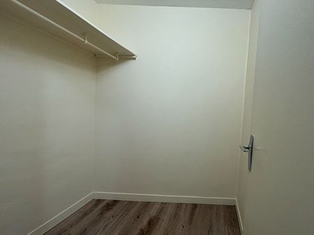 Location Appartement 2 pièces 42m² - Photo 4