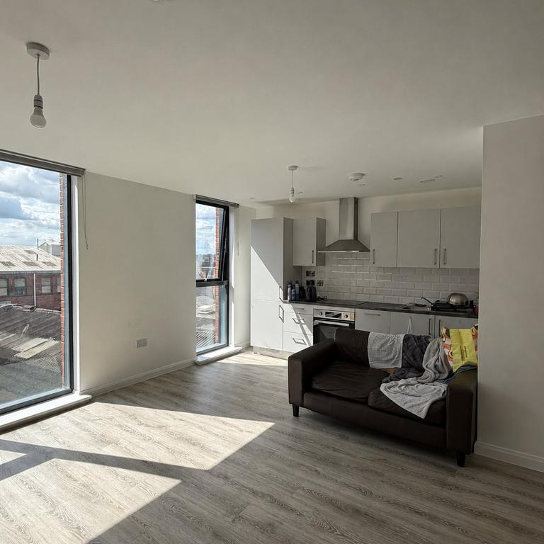 1 bedroom apartment to rent - Photo 1