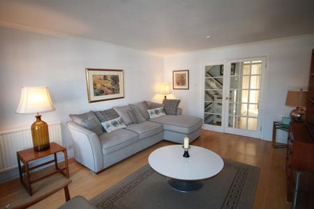 3 bedroom townhouse to rent - Photo 4