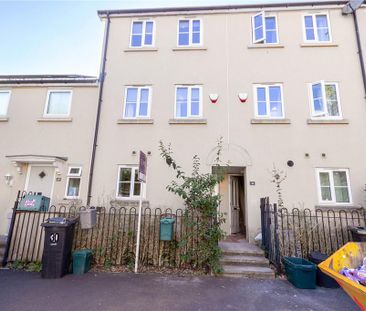 4 bedroom terraced house to rent - Photo 3
