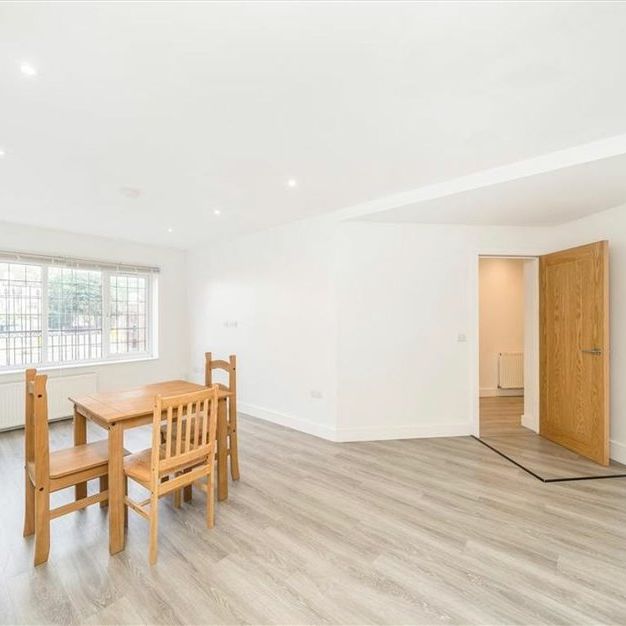 Park Avenue North - Photo 1