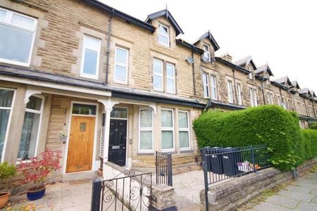 Dragon Avenue, Harrogate, HG1 - Photo 2