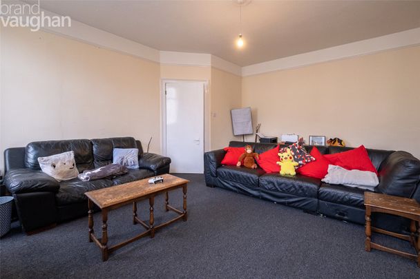 3 bedroom property to rent - Photo 1