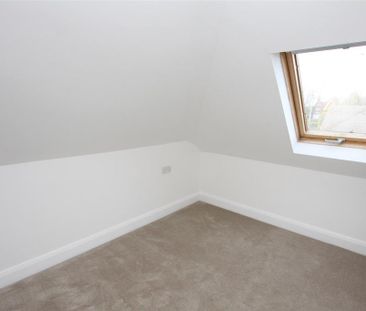 3 bedroom detached bungalow to rent - Photo 5