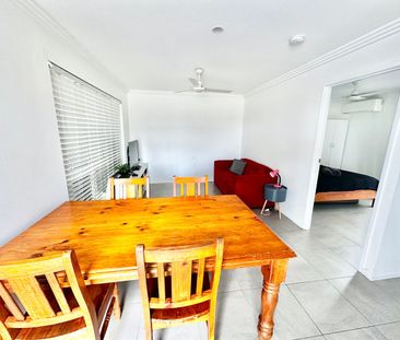 Charming 1-Bedroom, 1-Bathroom Unit in Thabeban - Photo 4