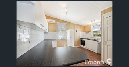 Charming Cottage Retreat - Photo 5