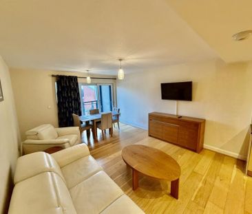 2 Bedroom Apartment To Let - Photo 1