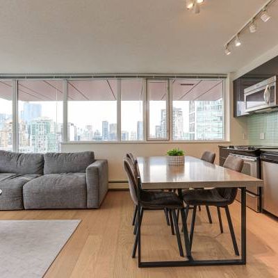 Unfurnished 2 Bedroom + 2 Washroom + Den in Downtown Vancouver - Photo 3