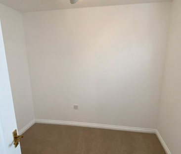 2 bedroom ground floor maisonette to rent - Photo 6