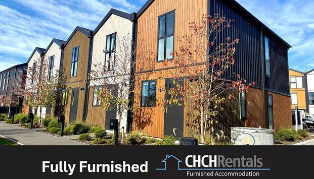 IMMACULATE AS NEW FULLY FURNISHED INNER CITY APARTMENT! - Photo 1