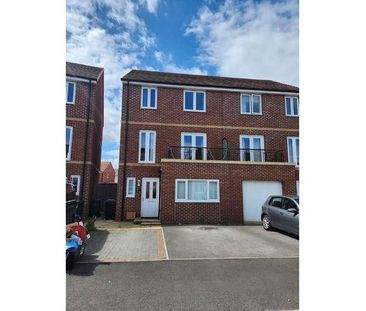 Majestic, Bridgwater, TA6 - Photo 1