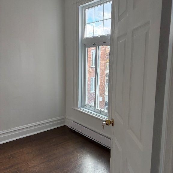 Espace de Vie lumineux et propre près de tout - Photo 1