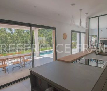 Villa • Les Colles-Camp Lauvas-Font de l'Orme - Photo 6