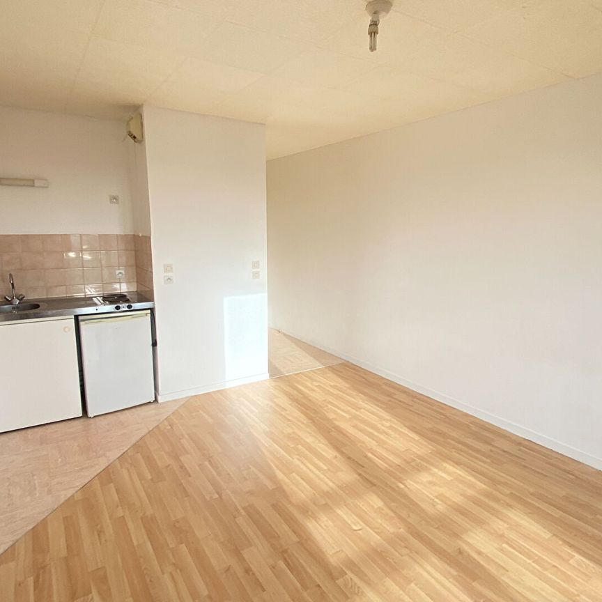 Location Appartement 1 pièce 22m² ROUEN 76000 - Photo 1