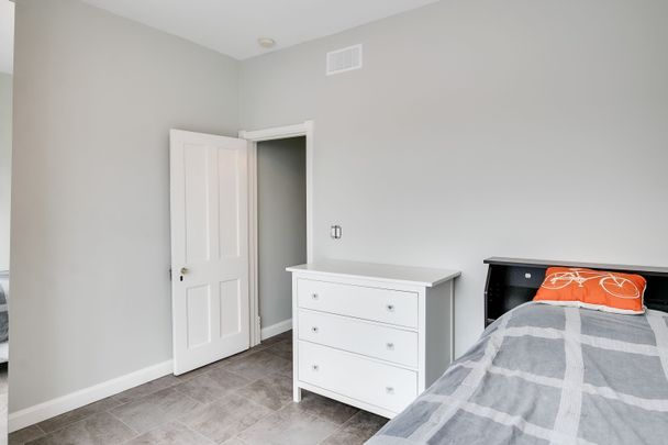 For Lease - 133 Brock Street Unit# 2nd Floor, Toronto, Ontario - Photo 1