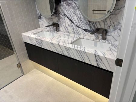 Step into luxury & sophistication at Banks. - Photo 2