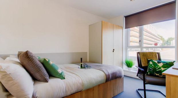 Standard Ensuite - Photo 1