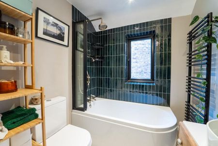 3 bedroom terraced house to rent - Photo 4