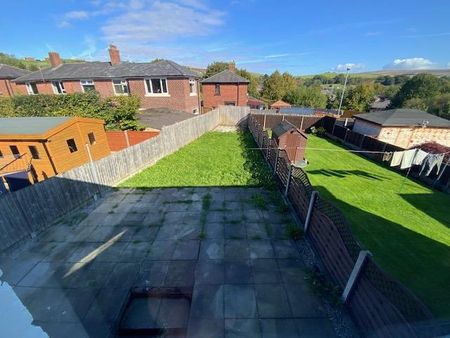 3 bedroom house to rent - Photo 2